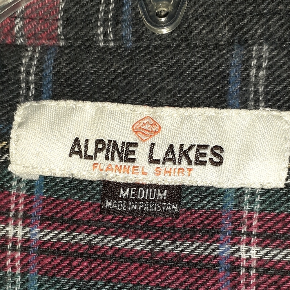 Alpine Lakes - Picture 3 of 5